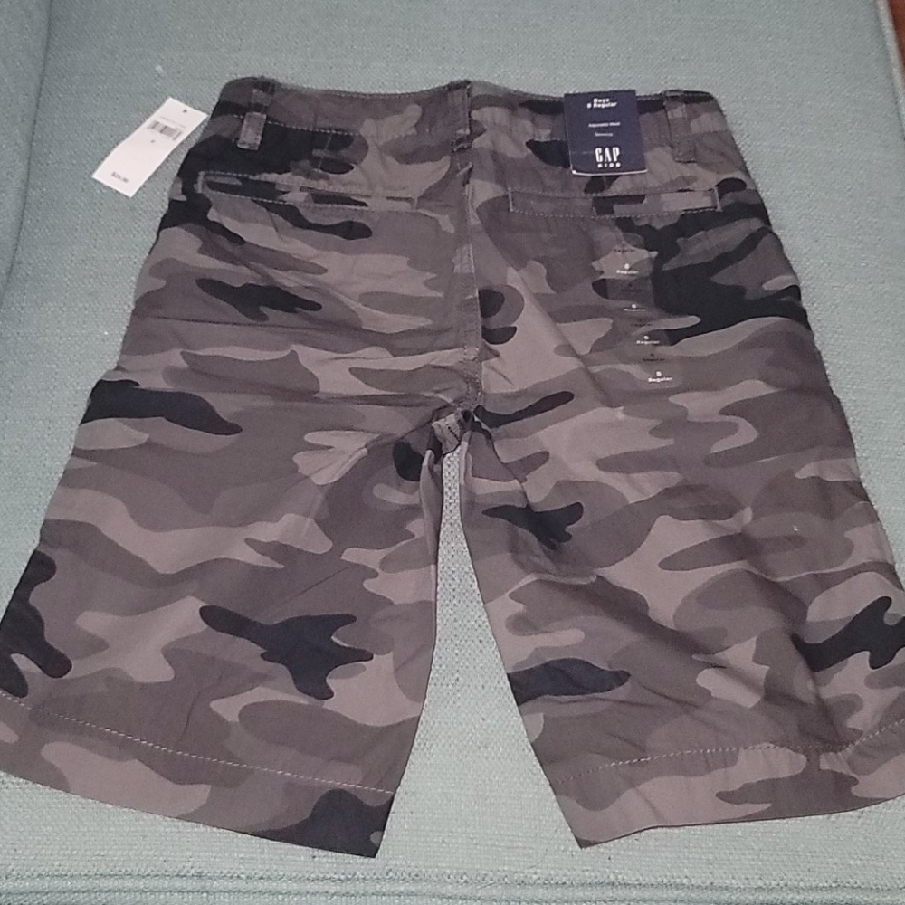 Shorts - Picture 2 of 2